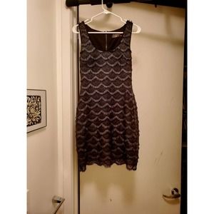Guess Size 6 Black Dress Sheath Party Cocktail Silver Fringe Lined Scalloped